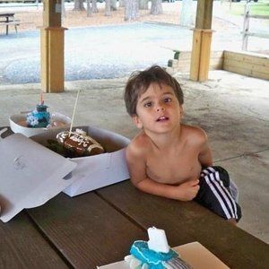 Meet your Posher, Ashton